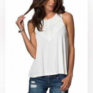O'Neill Women's Lawson Top S7 Cream Sleeveless Top